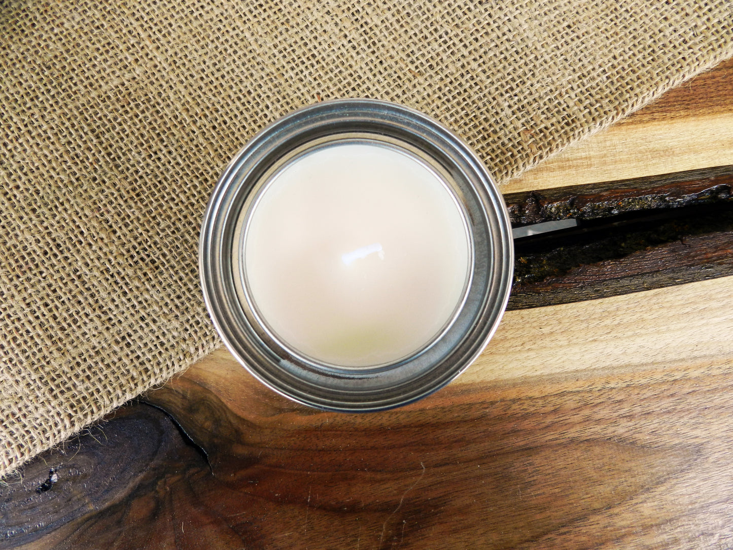 Velas Man n Can de 8 oz con mezcla de cera de coco y soja para hombres