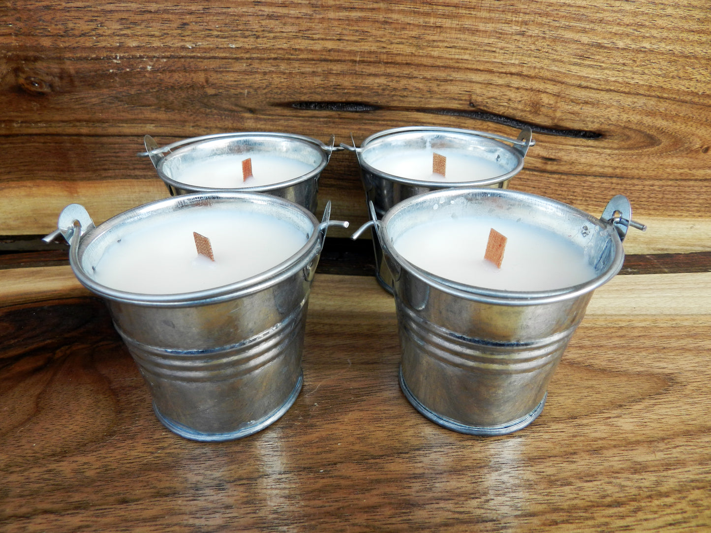Mini-ensemble de 4 bougies à la citronnelle et à la cire de soja, 65 g, dans un contenant en acier