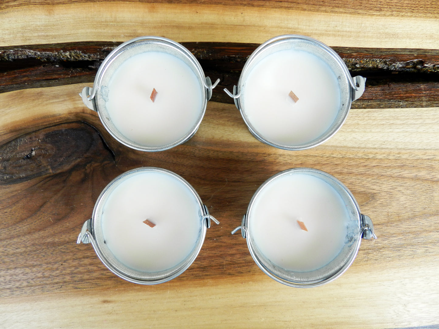Mini-ensemble de 4 bougies à la citronnelle et à la cire de soja, 65 g, dans un contenant en acier