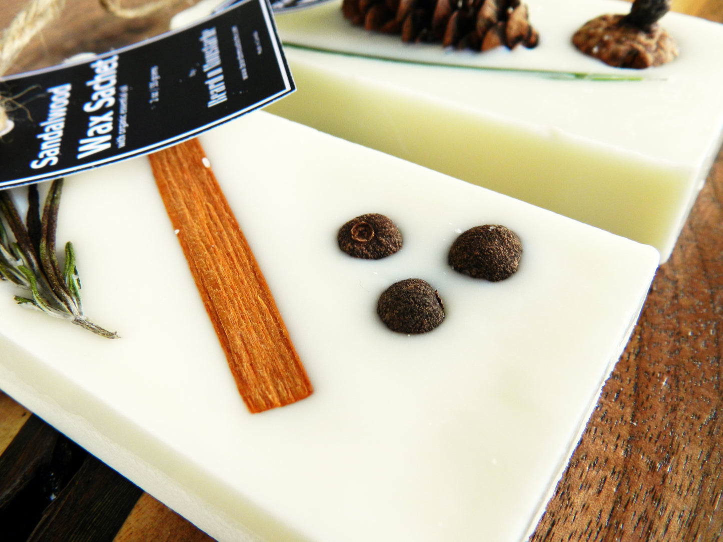Spicy Woodsy Wax Sachets - Beard n Moustache