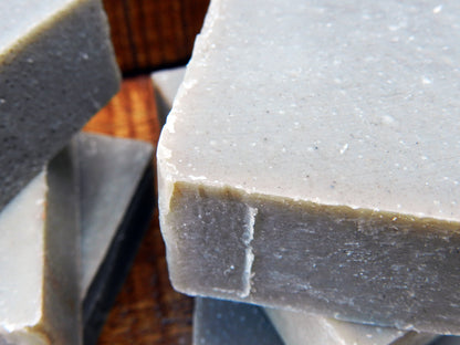 Northern Forest Mineral Polish - Pine & Bergamot with Bentonite Clay Scrub Bar